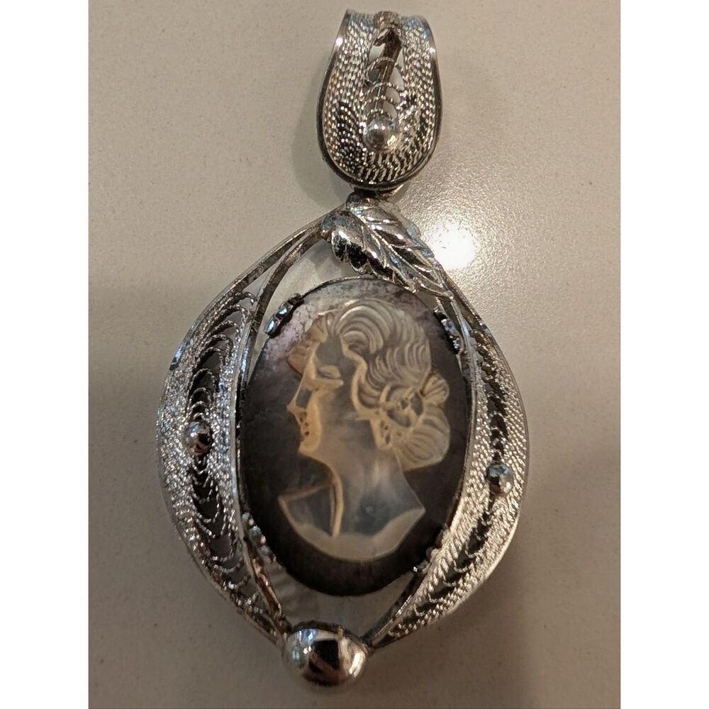 Sorrento 925 Sterling Silver Filigree Cameo Pendant Vintage Estate